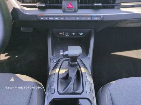 Used 2025 Kia K4 FWD image 19