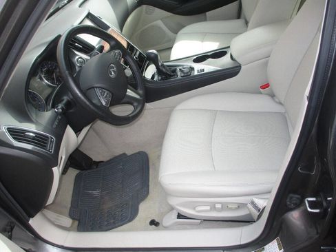 Used 2015 INFINITI Q50 Premium w/ Navigation Package image 14