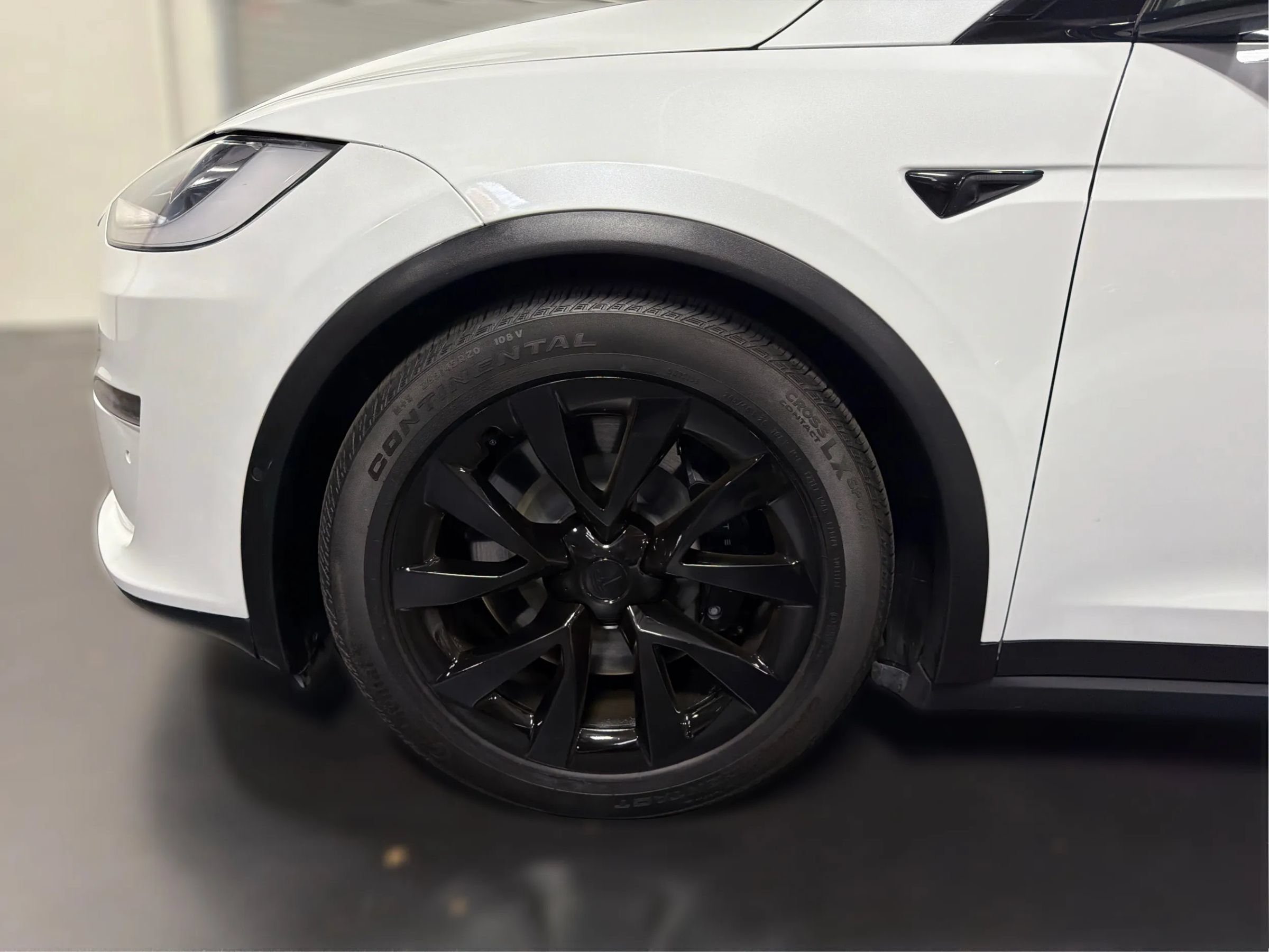 Used 2022 Tesla Model X Plaid AWD/4WD image 20
