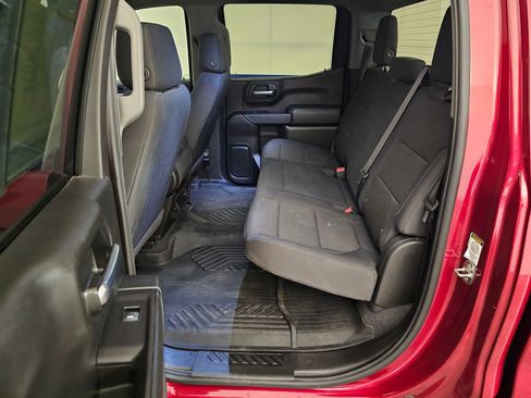 Used 2020 Chevrolet Silverado 1500 Custom Trail Boss w/ Custom Convenience Package AWD/4WD image 17