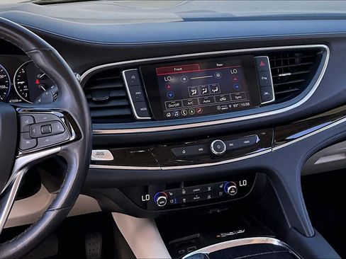 Used 2023 Buick Enclave Avenir w/ Trailering Package, 5000 lbs. AWD/4WD image 7