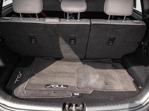 Used 2017 Kia Soul image 25