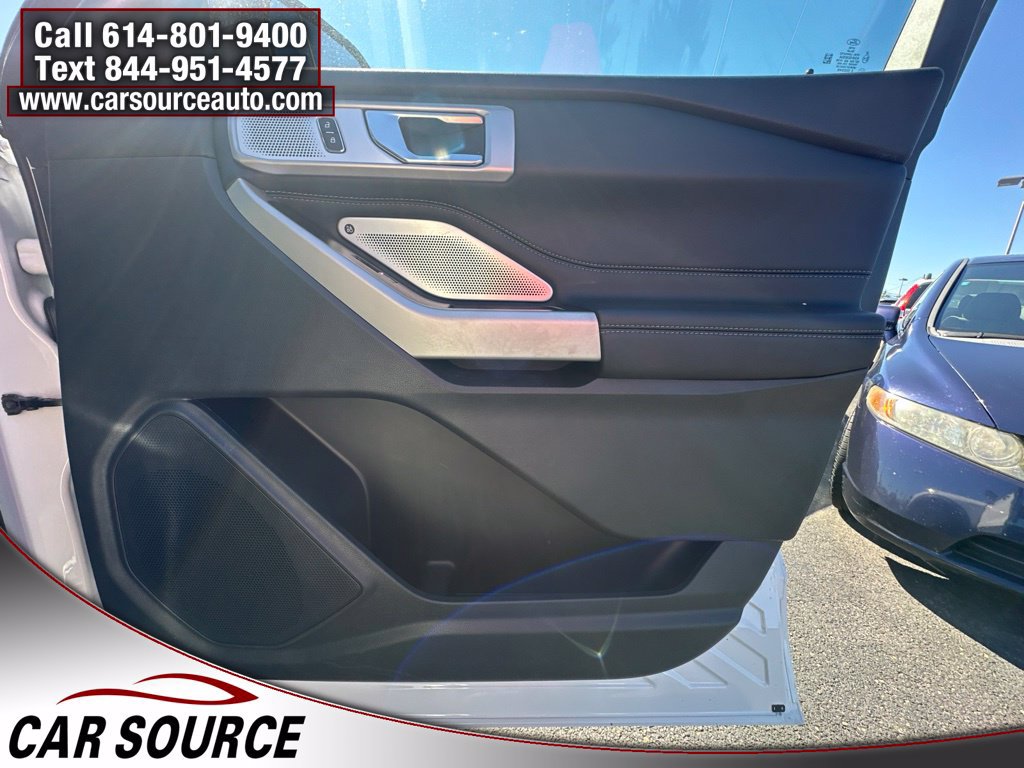 Used 2024 Ford Explorer Limited w/ Limited Technology Package AWD/4WD image 33