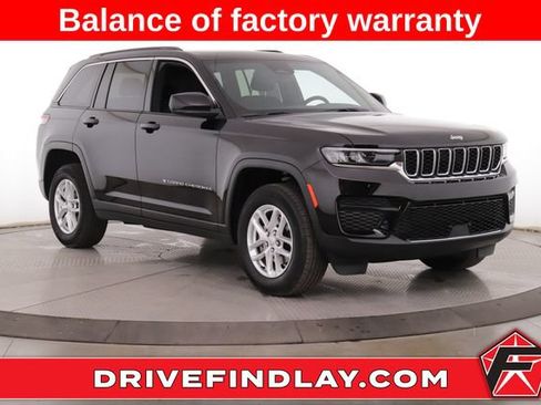 Used 2025 Jeep Grand Cherokee Laredo X AWD/4WD image 1