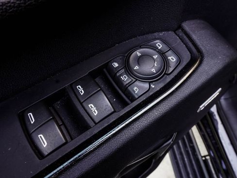 Used 2024 GMC Sierra 2500 AT4 w/ AT4 Premium Plus Package AWD/4WD image 34