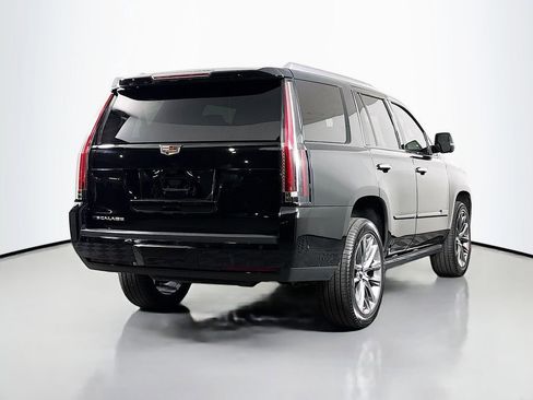 Used 2020 Cadillac Escalade Platinum w/ Escalade Sport Edition AWD/4WD image 7