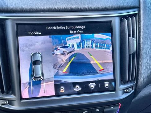 Used 2023 Maserati Levante Modena AWD/4WD image 26