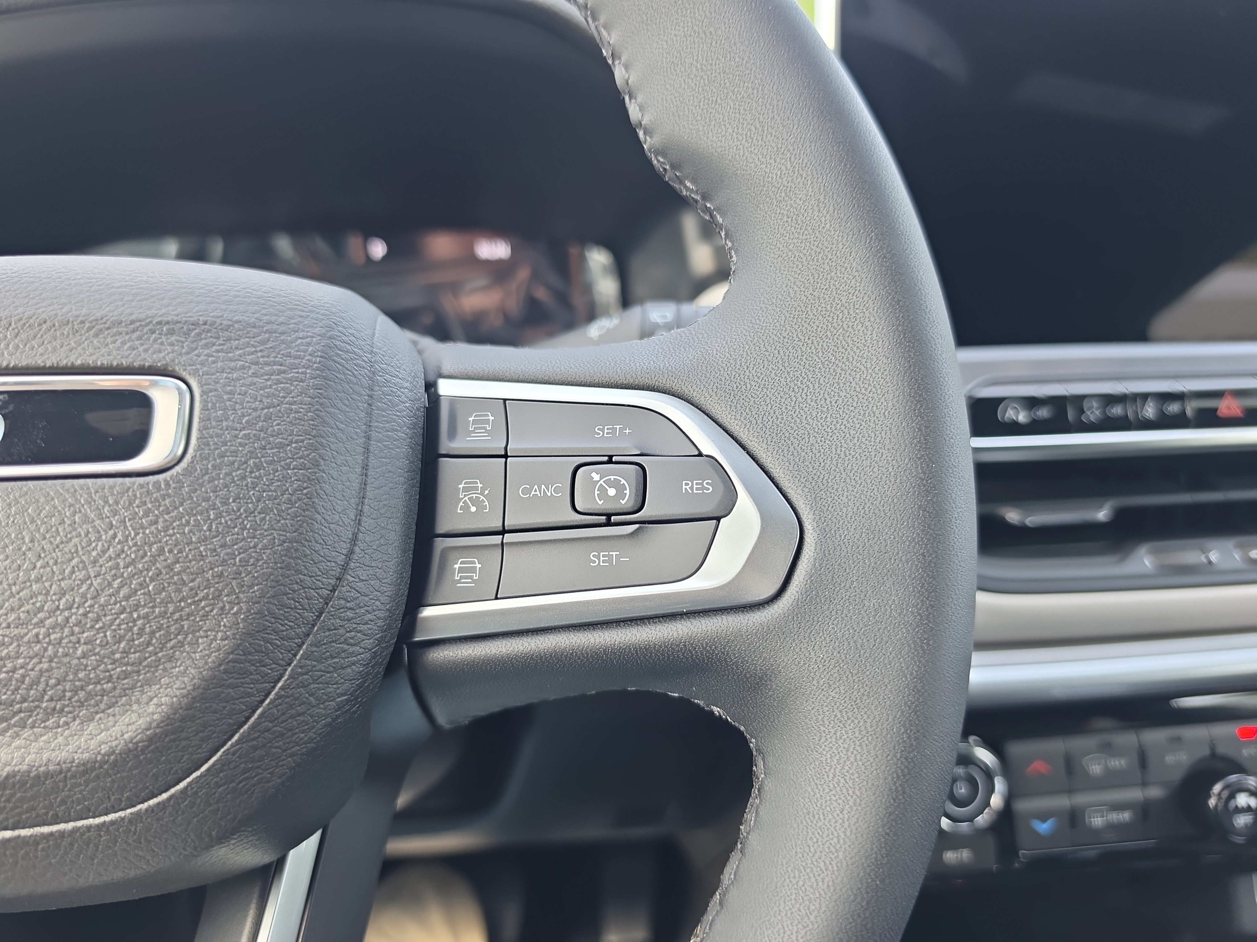 New 2026 Jeep Compass Limited AWD/4WD image 22