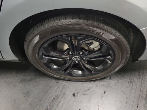 Used 2025 Honda Accord SE image 12