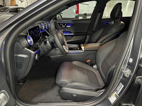 Used 2025 Mercedes-Benz C 300 4MATIC Sedan image 24