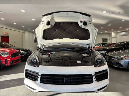 Used 2019 Porsche Cayenne S AWD/4WD image 49