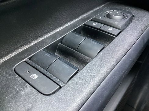 Used 2025 Toyota 4Runner SR5 image 22