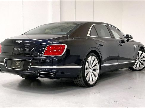 New 2026 Bentley Flying Spur Plug-In Hybrid AWD/4WD image 4