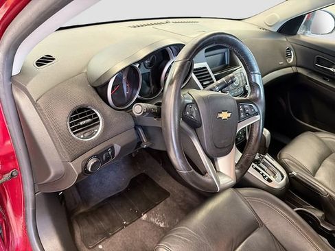 Used 2012 Chevrolet Cruze LT image 9
