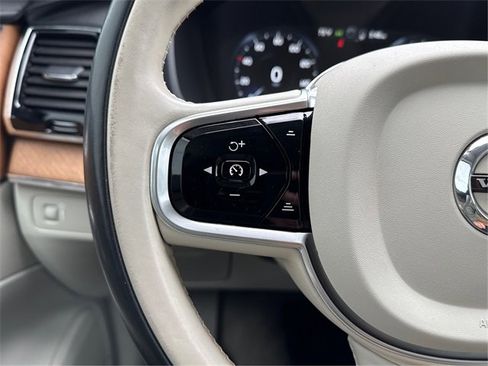 Used 2016 Volvo XC90 T6 Inscription w/ Vision Package image 35