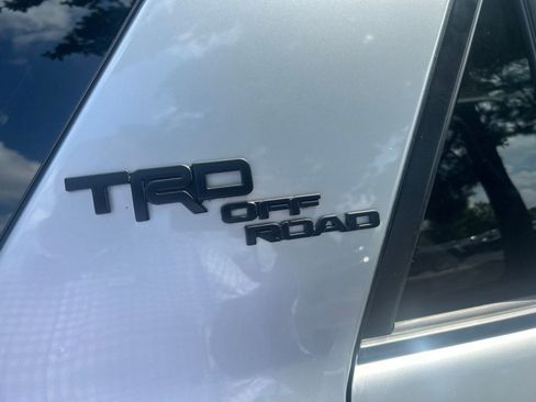 Used 2022 Toyota 4Runner TRD Off-Road Premium w/ TRD Black Wheel Package (TMS) AWD/4WD image 6