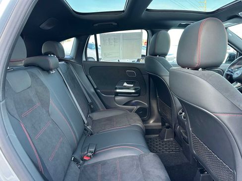 Used 2026 Mercedes-Benz GLA 250 GLA 250 image 12