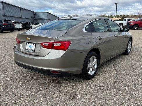 Used 2024 Chevrolet Malibu LT image 4