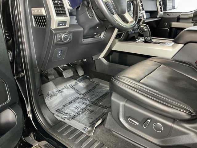 Used 2017 Ford F150 Lariat w/ Equipment Group 502A Luxury AWD/4WD image 17