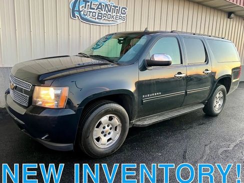 Used 2010 Chevrolet Suburban LS w/ Interior Plus Package image 1