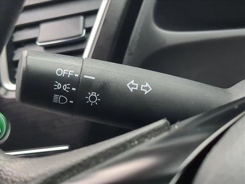 Used 2013 Honda Civic LX image 11