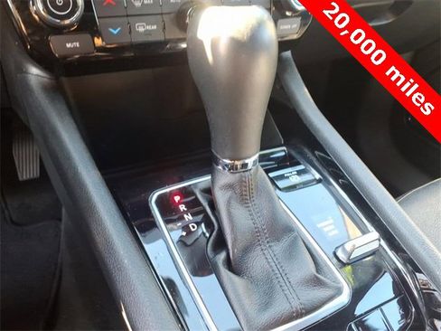 Certified 2022 Jeep Compass Limited image 18