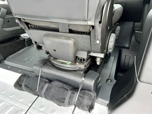 New 2024 RAM ProMaster 3500 w/ Leather Interior Group image 42