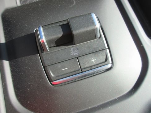 New 2026 GMC Sierra 2500 AT4X w/ AT4X AEV Edition image 21