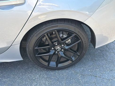 Used 2025 Honda Civic Sport image 16