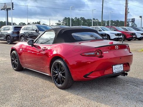New 2026 MAZDA MX-5 Miata Club w/ Interior Package RWD image 6