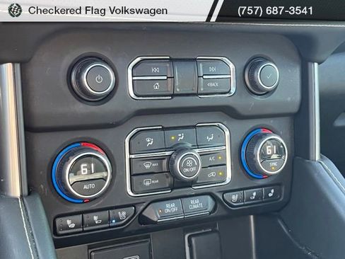 Used 2023 Chevrolet Tahoe Premier AWD/4WD image 46