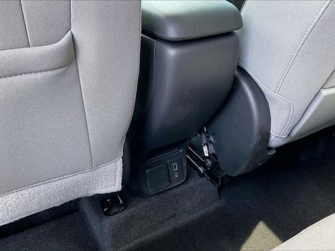 Used 2021 Chevrolet TrailBlazer LT w/ Convenience Package FWD image 33