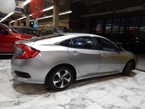 Used 2020 Honda Civic LX image 4