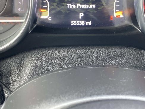 Certified 2021 Jeep Gladiator Mojave image 32