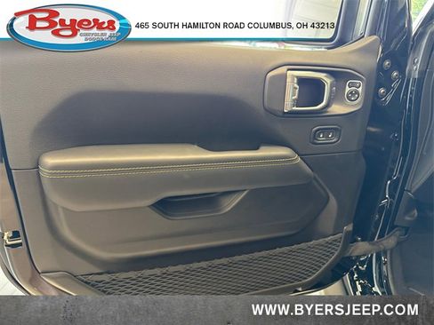 New 2025 Jeep Wrangler Unlimited Rubicon 392 image 12