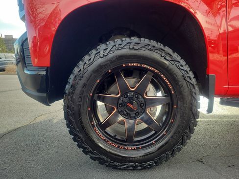 Used 2020 Chevrolet Silverado 1500 LT Trail Boss image 26