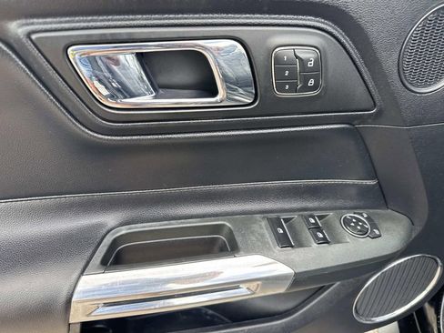 Used 2016 Ford Mustang GT Premium w/ Equipment Group 401A RWD image 21