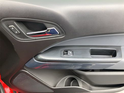 Used 2018 Chevrolet Colorado Z71 image 38