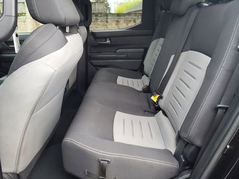 Used 2024 Toyota Tacoma TRD Off-Road image 13