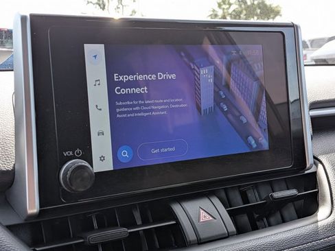 Used 2024 Toyota RAV4 XLE FWD image 18