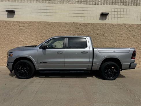 Used 2020 RAM 1500 Laramie AWD/4WD image 4