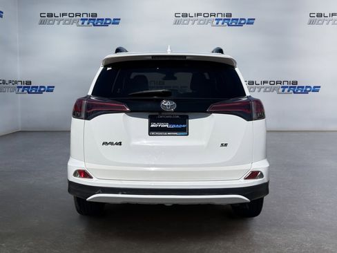 Used 2017 Toyota RAV4 SE FWD image 6