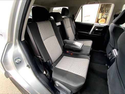 Used 2024 Toyota 4Runner SR5 image 18