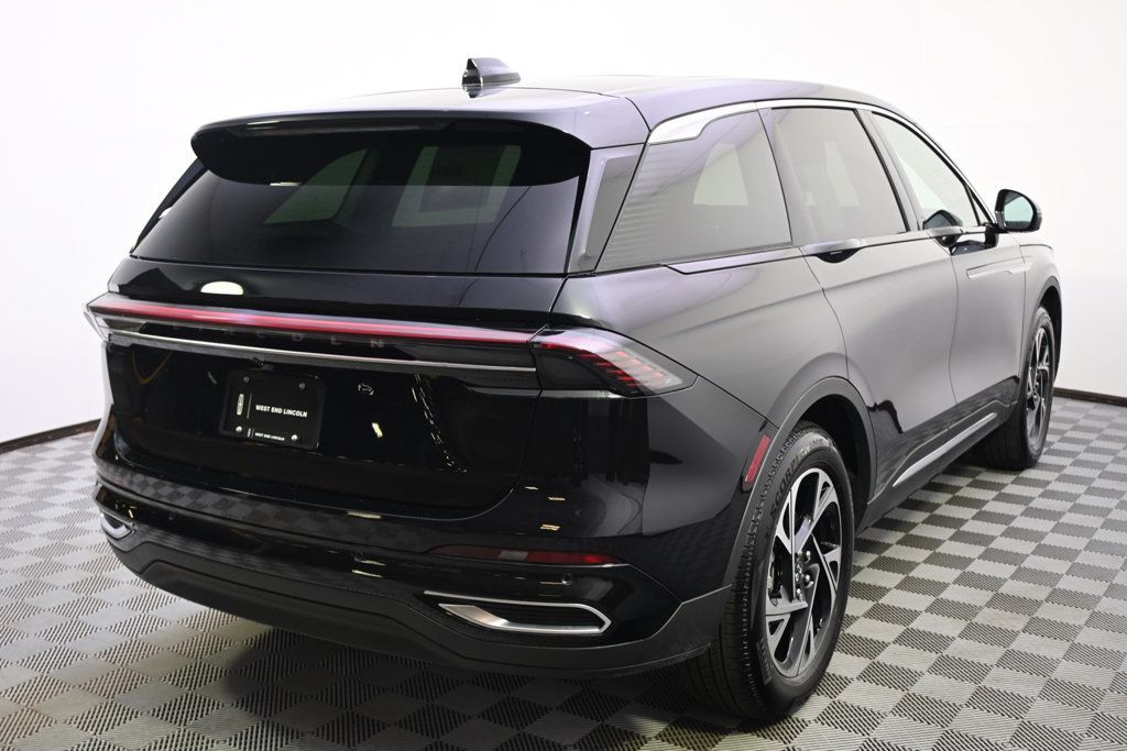 New 2026 Lincoln Nautilus Premier w/ Equipment Group 102A AWD/4WD image 6