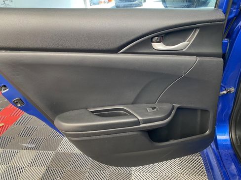 Used 2019 Honda Civic Sport image 15
