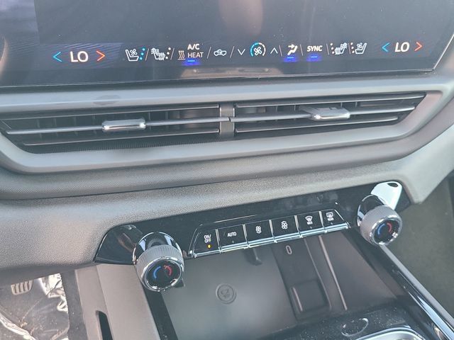 New 2026 Chevrolet Silverado EV LT w/ Plus Package AWD/4WD image 25