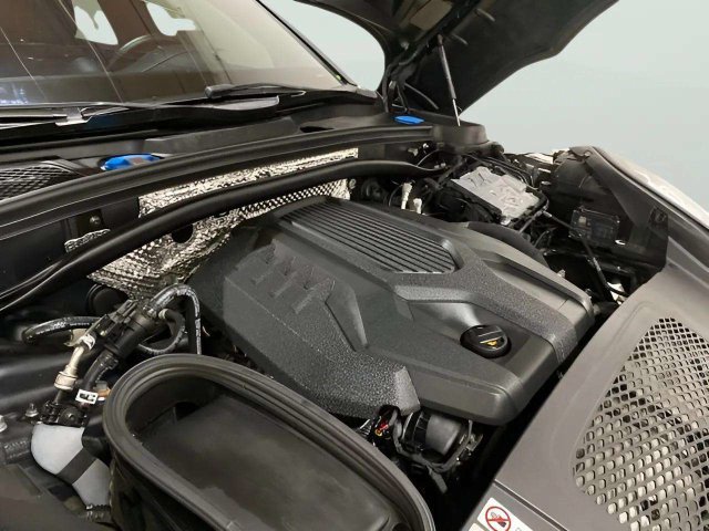Used 2023 Porsche Macan AWD/4WD image 76