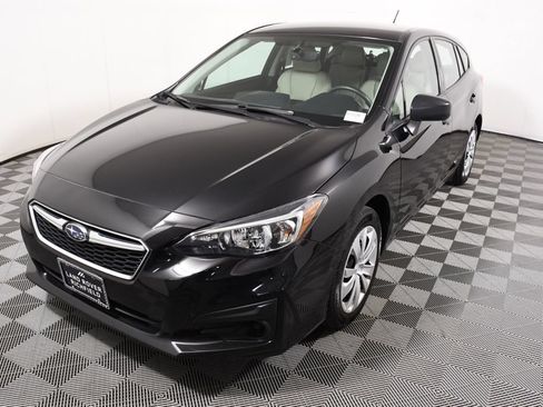 Used 2017 Subaru Impreza 2.0i AWD/4WD image 1