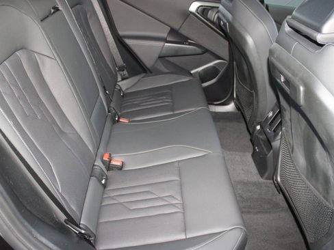 Certified 2025 BMW X3 xDrive30i w/ Premium Package image 32