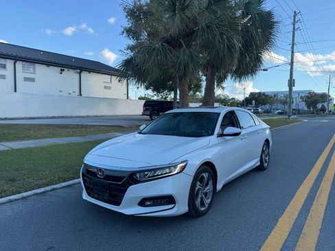 Used 2019 Honda Accord EX-L image 2